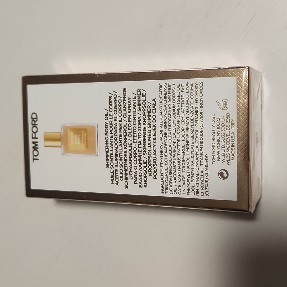 TOM FORD Soleil Blanc Shimmering Body Oil 1.5 oz - Picture 5 of 7